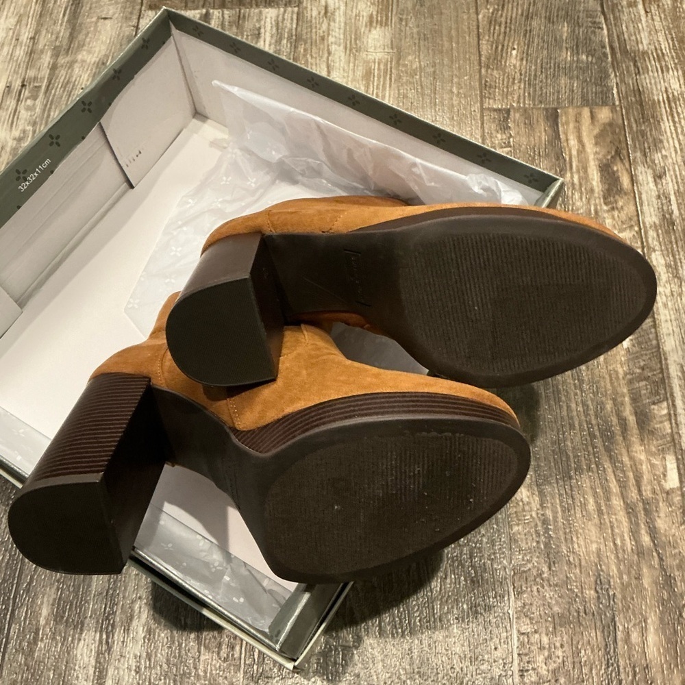 Sun + Stone Brown Heeled Boots Size 9 - Picture 11 of 16